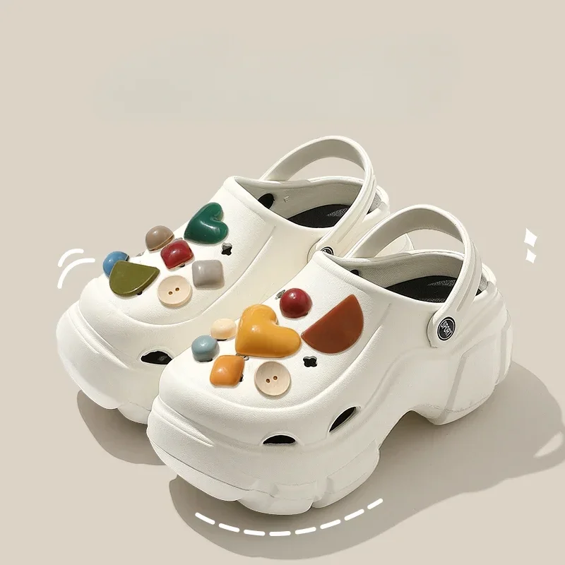 New Sandal Slippers DIY Women Mules Summer Cute Cartoon Clogs Beach Sandals Cave Hole Female Garden Shoe For Students Girls