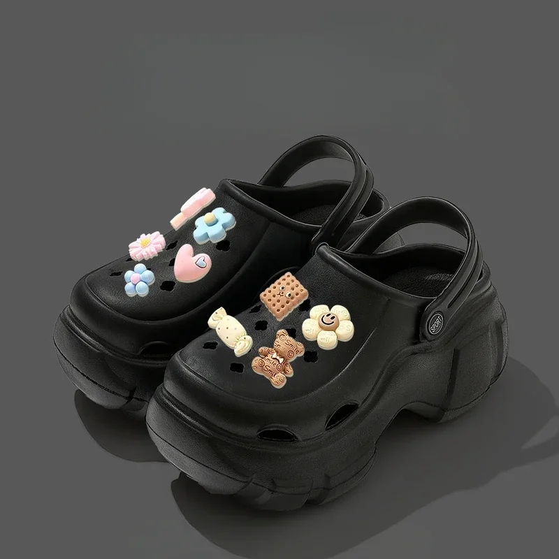 New Sandal Slippers DIY Women Mules Summer Cute Cartoon Clogs Beach Sandals Cave Hole Female Garden Shoe For Students Girls