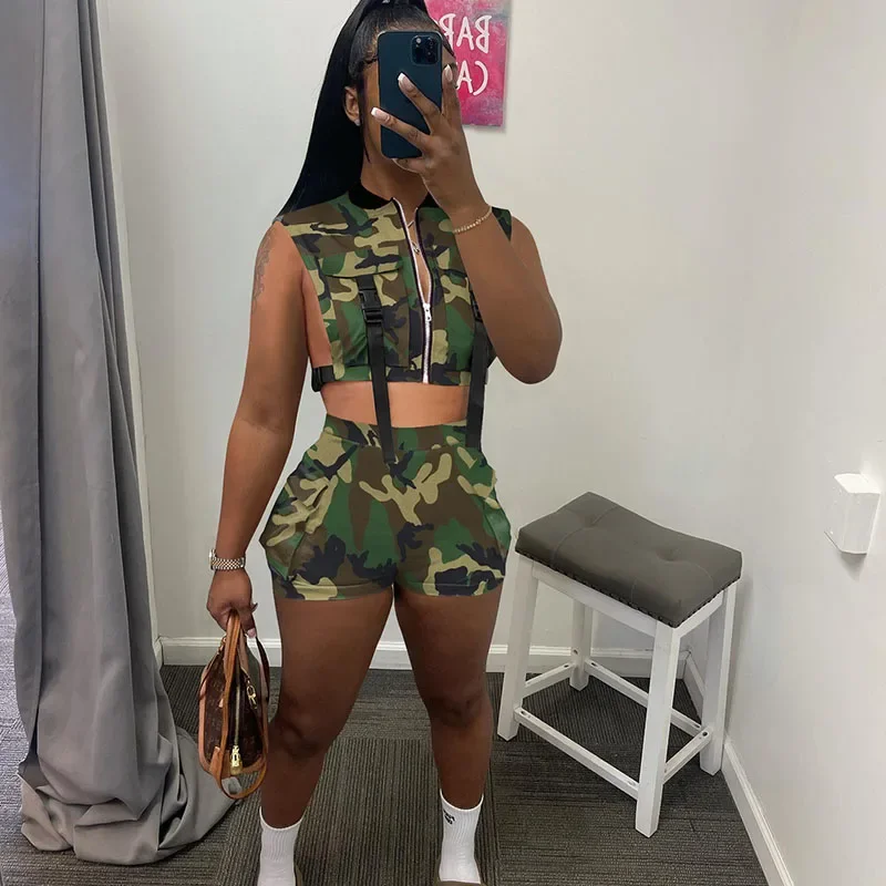Camouflage Print Shorts Two Piece Set for Women Sleeveless Button Pockets Zipper Vest Crop Top and Shorts Matching Sets Outfits