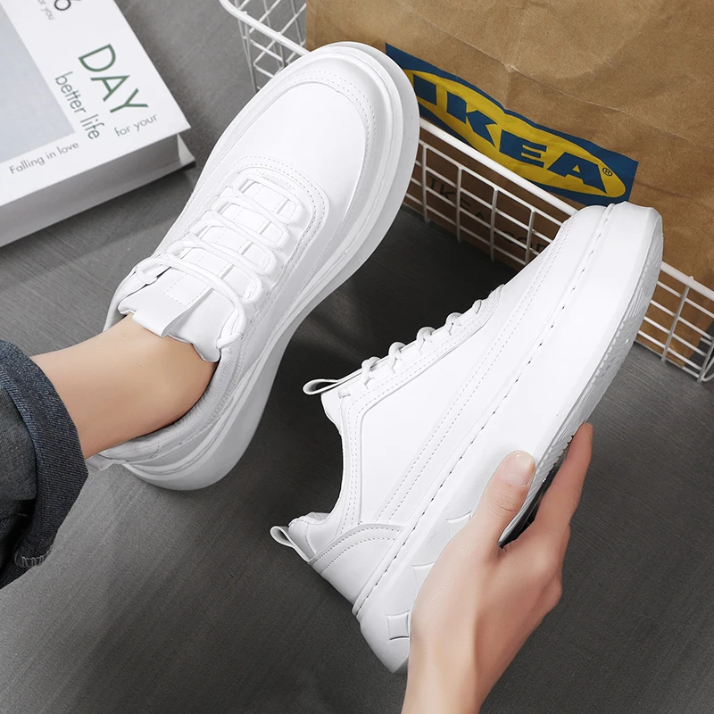 Fashion White Men Casual Sneakers Outdoor Platform Runing Shoes Breathable Men Sport Shoes Light Walking Shoes Heightening Shoes