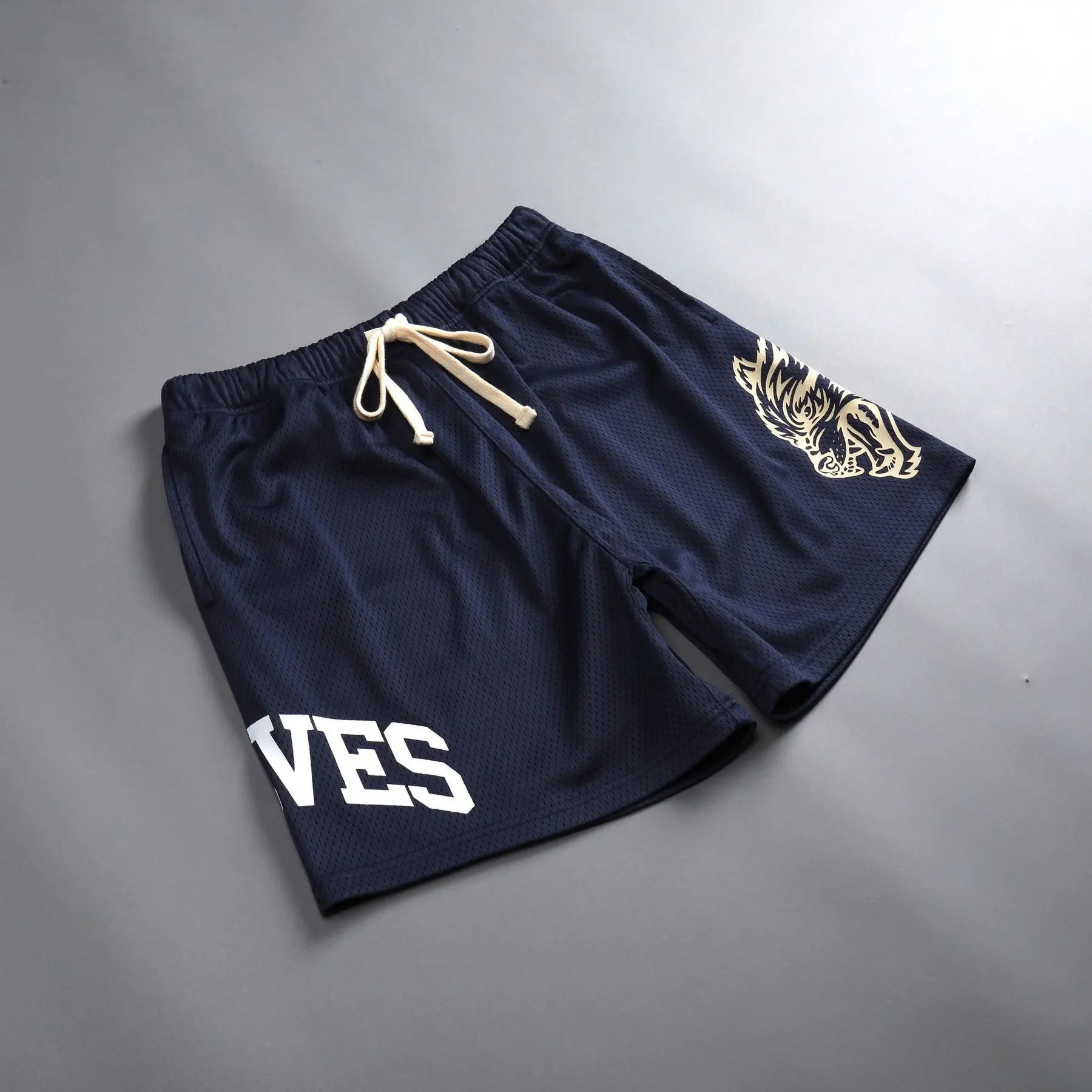 2024 Summer New Men's Fashion Beach Trend Shorts Mesh Breathable Fast Drying Comfortable Multi-Color Outdoor Running Shorts For