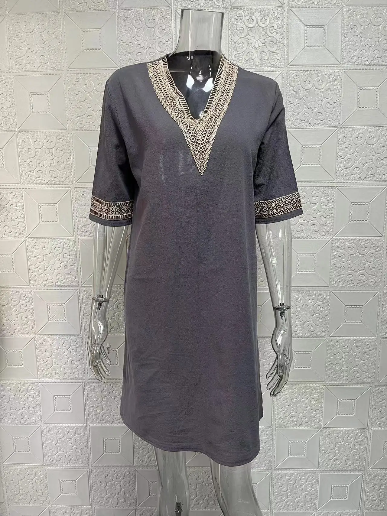 New Solid Color V-Neck Mid-Sleeved Elegant Dress