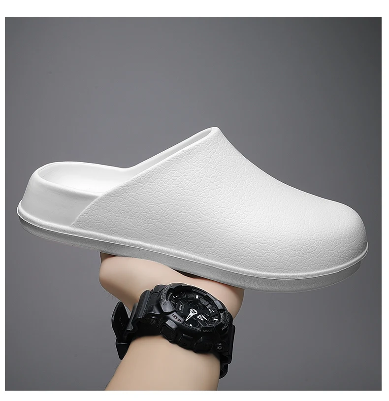 Couple's Baotou Slippers Waterproof Anti slip Oil proof Chef Shoes Summer new Men's and Women's Soft Sole comfort Casual Sandals