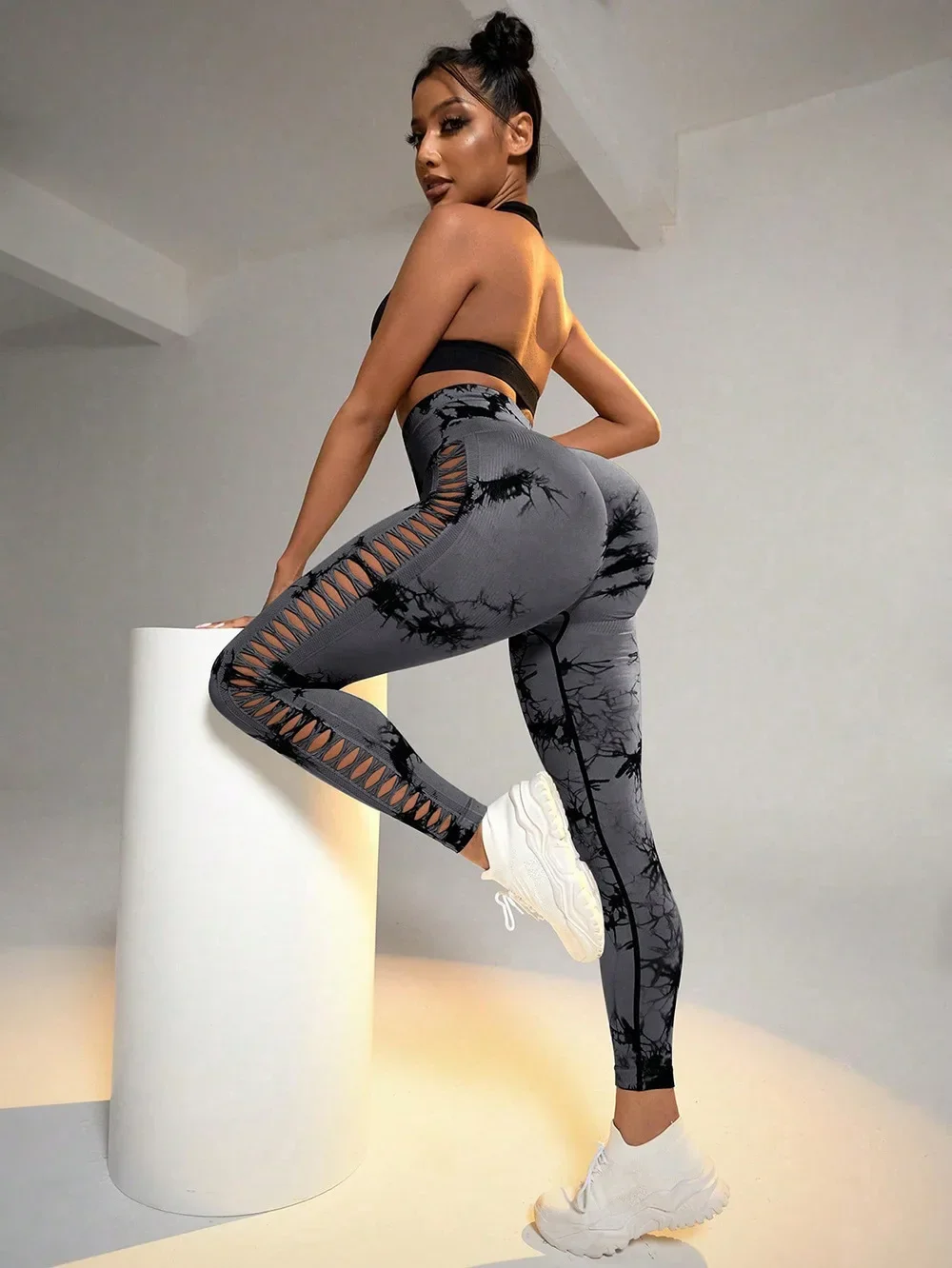 Women Hollow Out Tie Dye Legging Seamless Knit Pants High Elastic Hip Liftting Yoga Tights Gym Running Sexy Slim Leggings