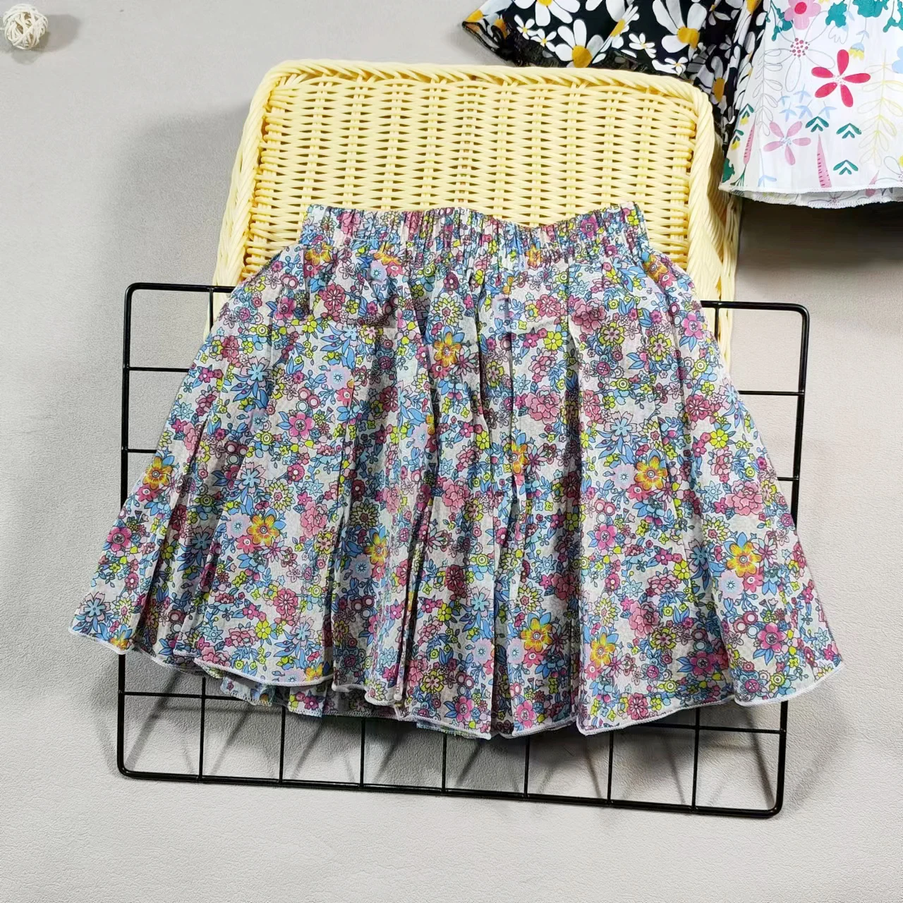 Girl's Cotton Floral Princess Hundred Fold Skirt Sweet Big Girl Tutu Skirt Elastic Waist Mini Skirt, Children's Skirt