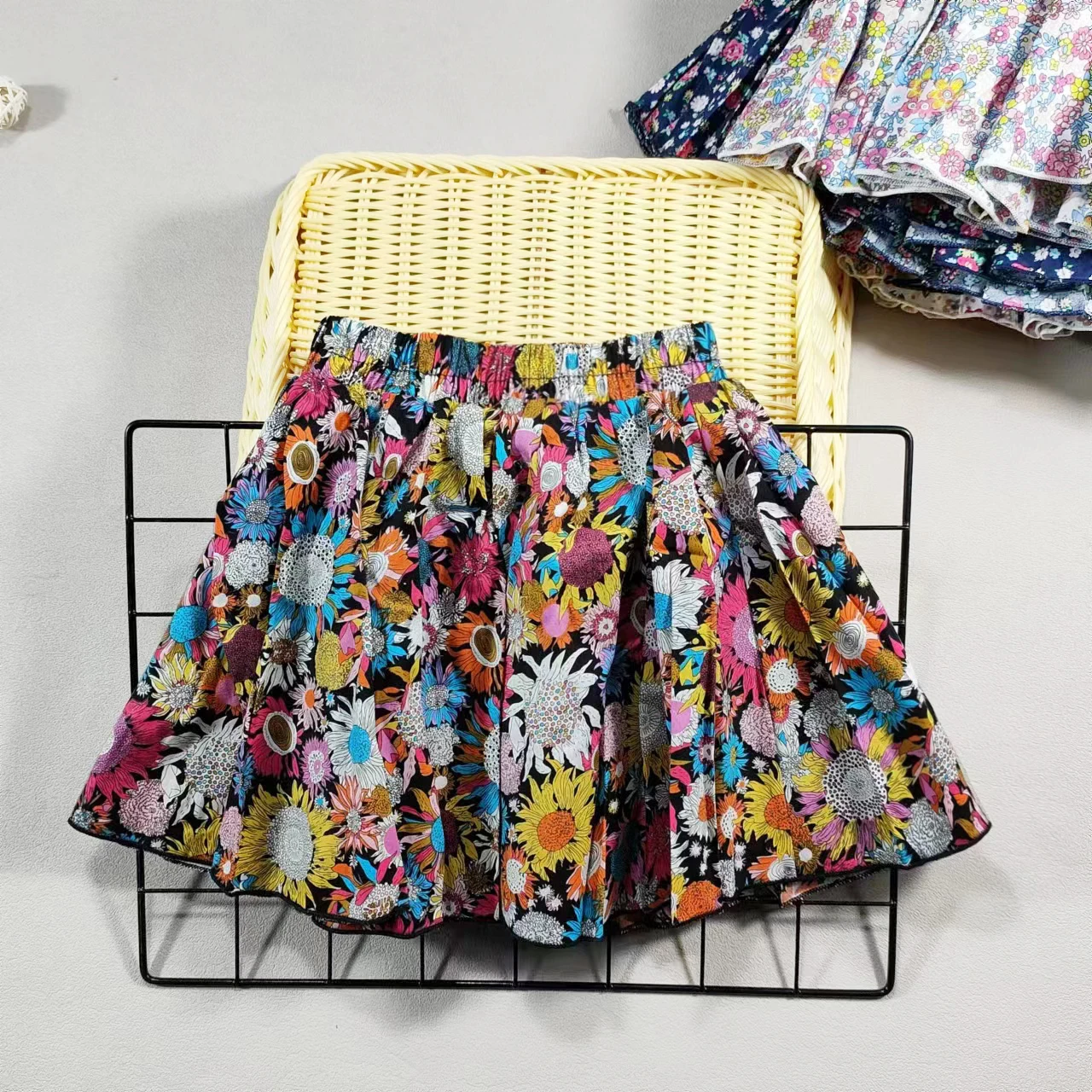 Girl's Cotton Floral Princess Hundred Fold Skirt Sweet Big Girl Tutu Skirt Elastic Waist Mini Skirt, Children's Skirt