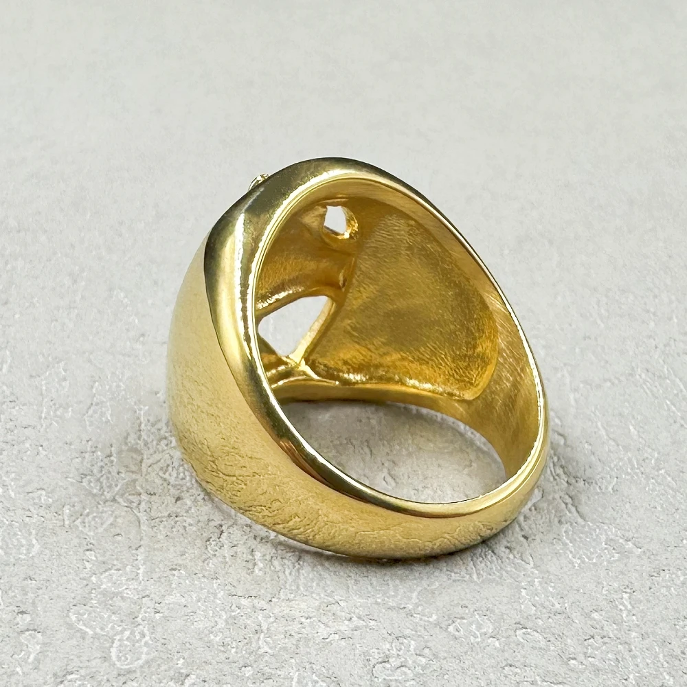 Hip Hop Punk Horseshoe Horse Head Rings For Men Golden color 316L Stainless Steel Male Ring Jockey Club Jewelry Anillo