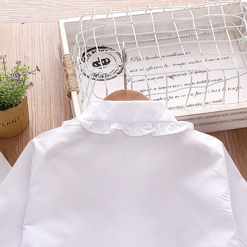 Spring and Autumn Girls' Baby Long sleeved Shirt with Wooden Ear Edge Collar Top Minimalist Girls' Clothing