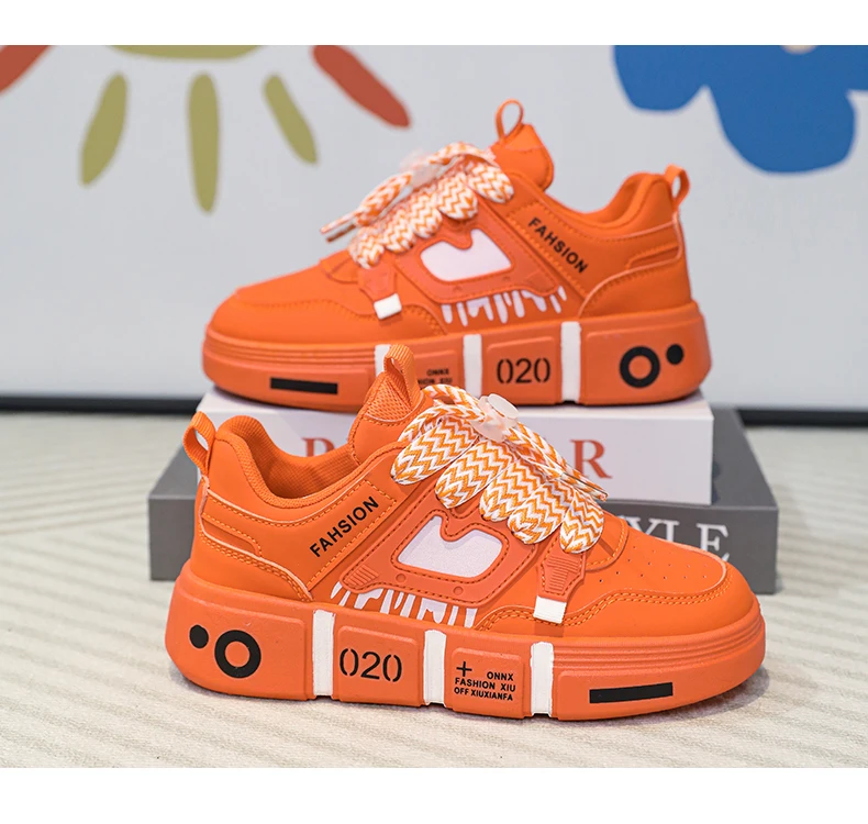 New Family Shoes Children's Shoes Small White Shoes Student Shoes Sports Shoes Boys Casual Board Shoes