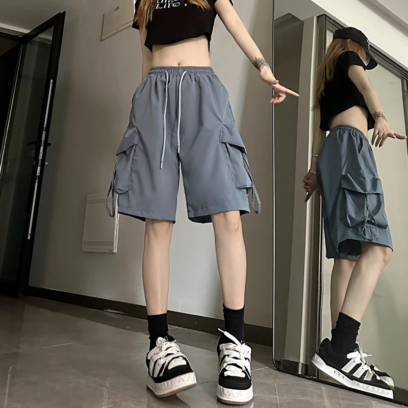 ZOKI Women High Waist Cargo Shorts American Style Streetwear Summer Wide Leg Pants Fashion Female Big Pocket Loose Shorts New