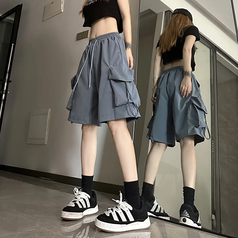 ZOKI Women High Waist Cargo Shorts American Style Streetwear Summer Wide Leg Pants Fashion Female Big Pocket Loose Shorts New