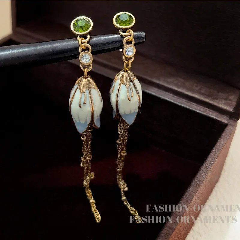 Modern Jewelry Green Glass Pretty Lotus Long Chain Dangle Earrings For Women Girl Party Wedding Gift 2023 New