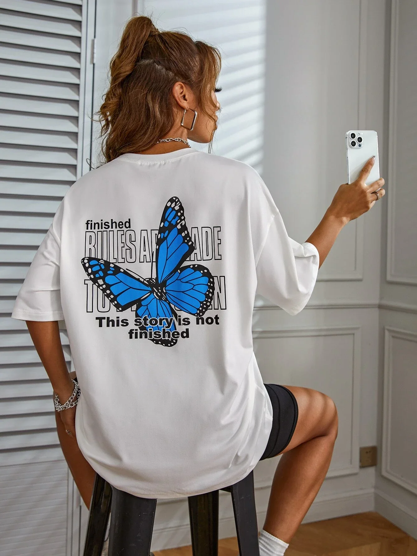 Art Word and Blue Butterfly Printed Women T-Shirt Casual Cotton Short Sleeve Breathable Summer T Shirt Street Clothing