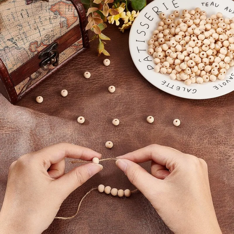 2000pcs Wood Beads 8mm Wooden Spacer Beads Round Loose Beads for Macrame Garland Home Farmhouse Christmas Tree Decor