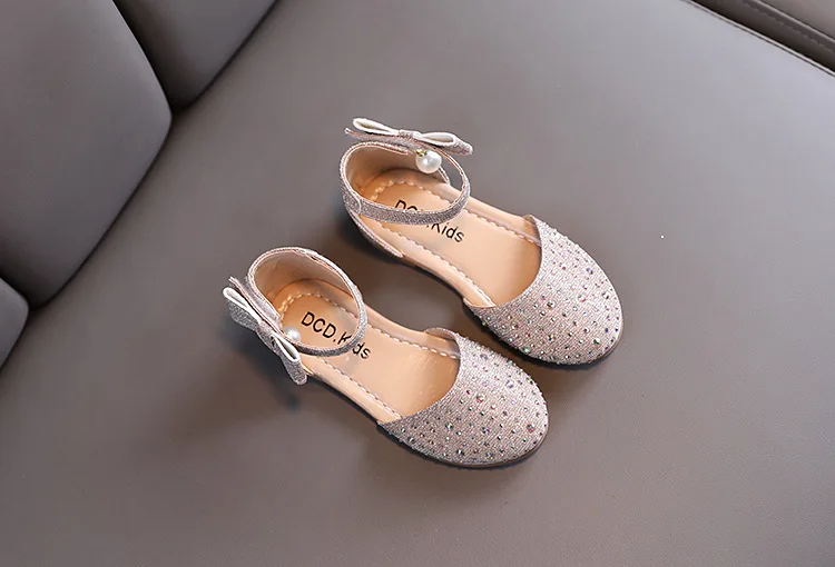 Elegant Girl Leather Shoes Sweet Fashion Bowknot Kids Causal Flat Sandals Korean Style Rhinestone Children Princess Single Shoes