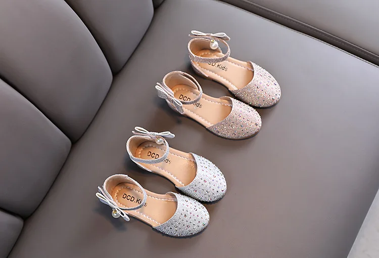 Elegant Girl Leather Shoes Sweet Fashion Bowknot Kids Causal Flat Sandals Korean Style Rhinestone Children Princess Single Shoes