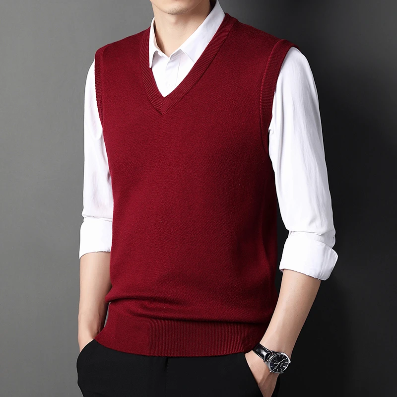 Men's Solid Color Sweater Vest Casual Fashion Warm Top for All Seasons Comfortable Breathable Layering Essential