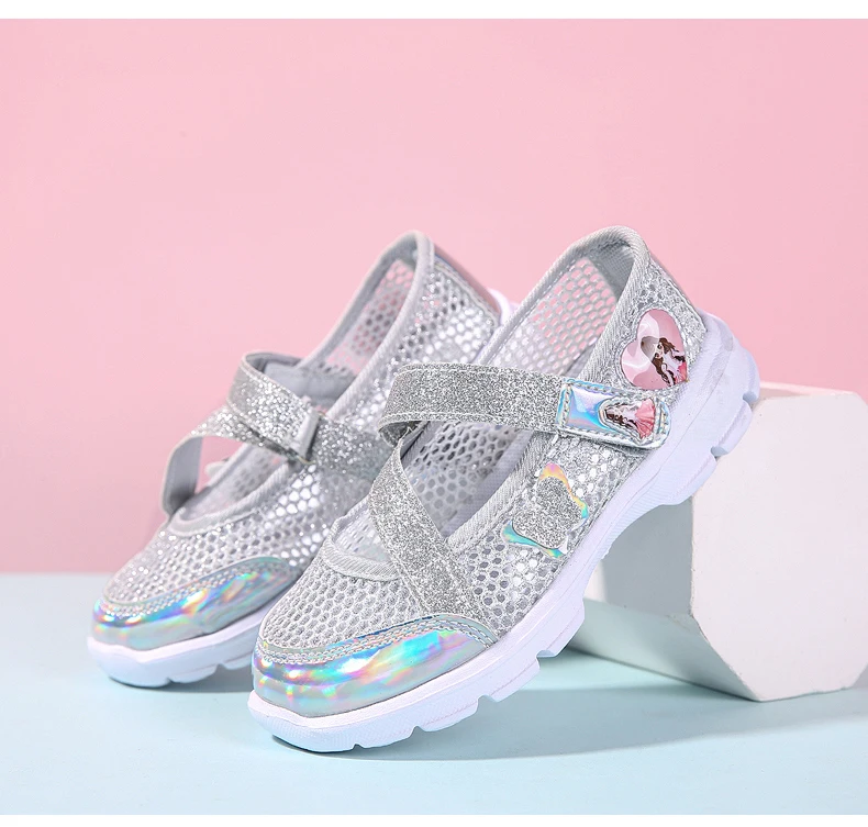 Summer Brand Non-slip Beach Shoes Children Sandals Girls Casual Shoes Kids Flowers Princess Flat Shoes Size 26-36