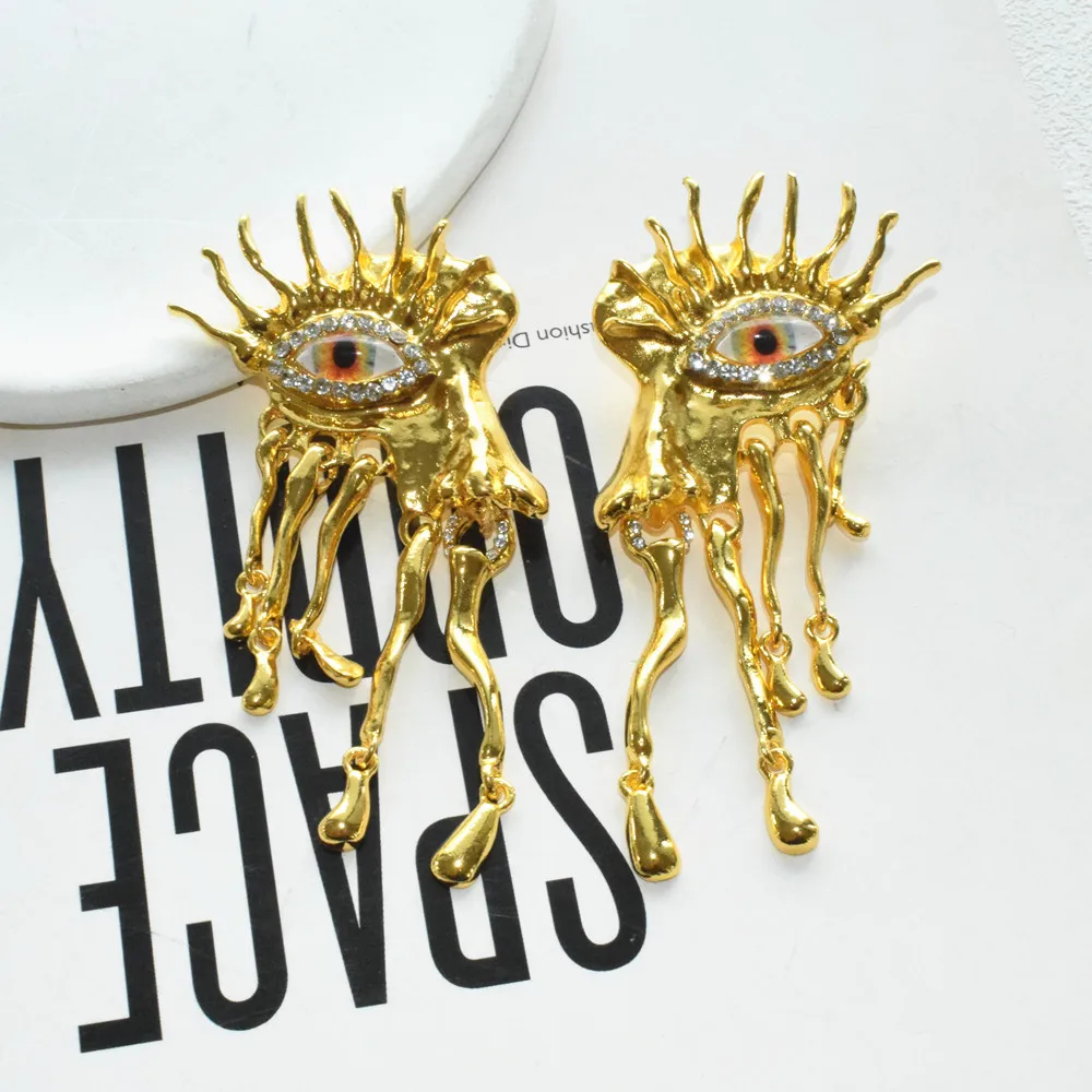 High Quality Metal Golden Plated Eyes Dangle Earrings For Women Jewelry New Arrival Fashion Exaggerated Lady Ears' Accessories