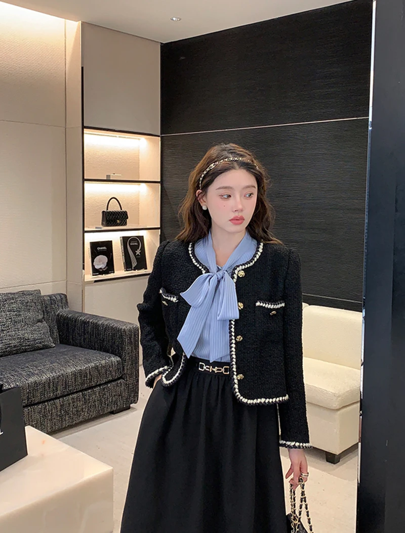 Vintage Cropped Tweed Jackets Women Elegant Black Thicken Coat Korean Single Breasted Blazer Casual Warm Short Outerwear Tops