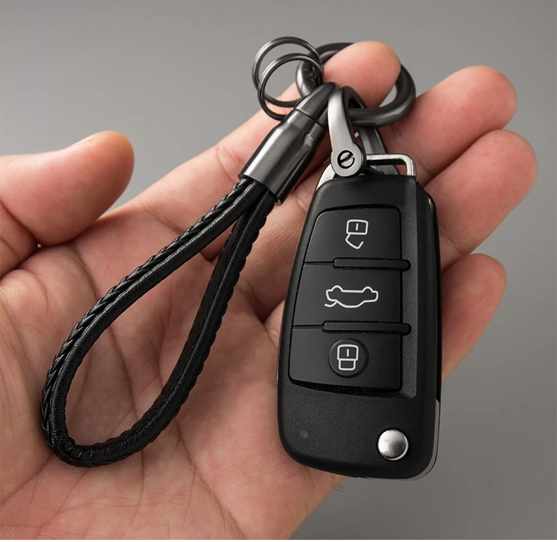 Handwoven Leather Car Key Buckle Keychain Luxury Style Hand Woven Leather Hanging Car Key Ring,Comes with Box Packaging