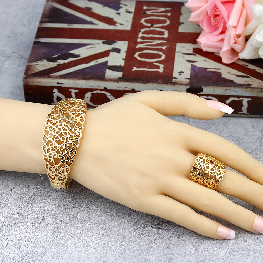 Sunspicems Gold Color Metal Arab Jewelry Set Hollow Bangle Earring Necklace Ring Wedding Bijoux Algeria Dubai Bridal Gifts