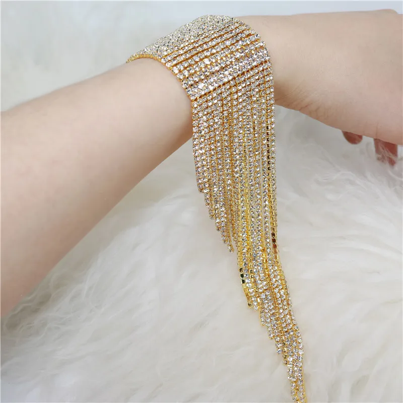 Fashionable Super Sparkling Tassel Multi layered Rhinestone Hand Accessories Exaggerated Women's Crystal Bracelet Jewelry