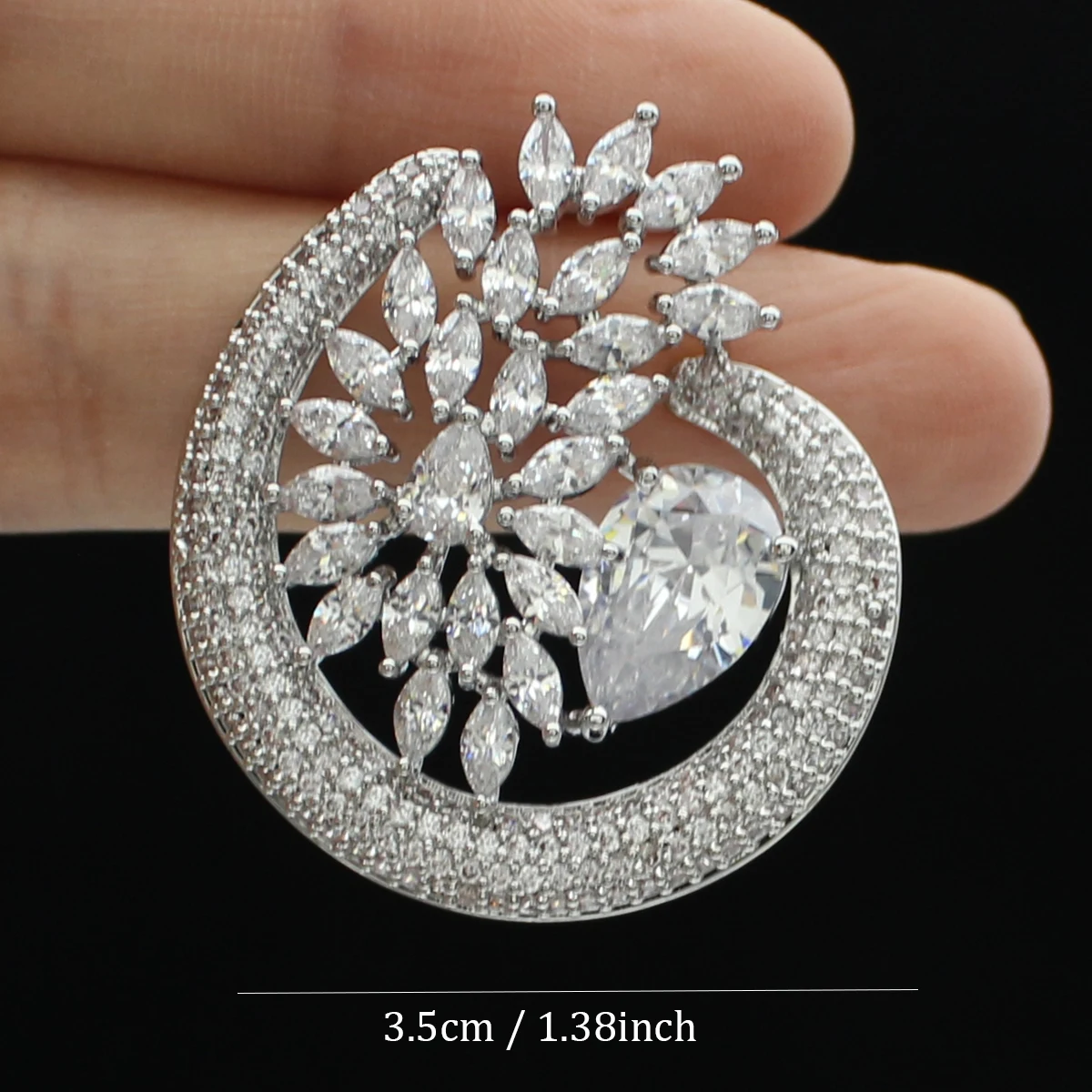 Luxury Jewelry Stud Earrings Cubic Zirconia Half Round Fanshaped Radial Stud Earrings Birthday Gift