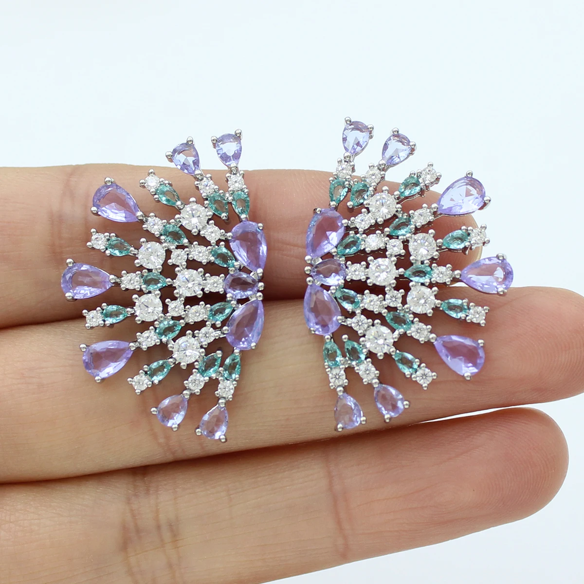 Luxury Jewelry Stud Earrings Cubic Zirconia Half Round Fanshaped Radial Stud Earrings Birthday Gift