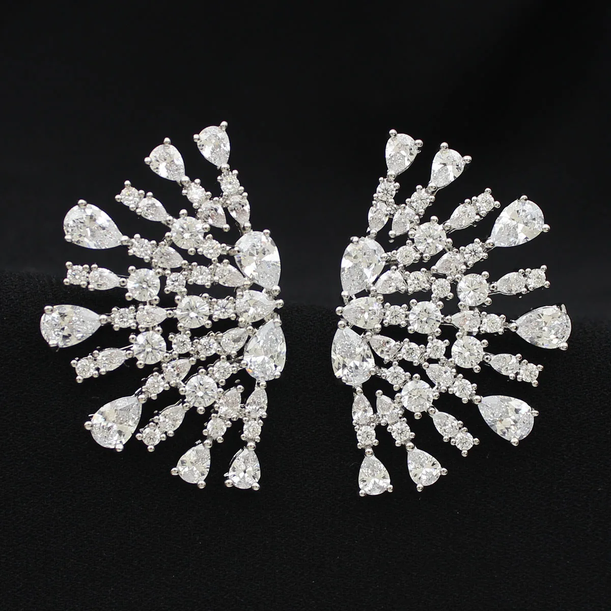 Luxury Jewelry Stud Earrings Cubic Zirconia Half Round Fanshaped Radial Stud Earrings Birthday Gift