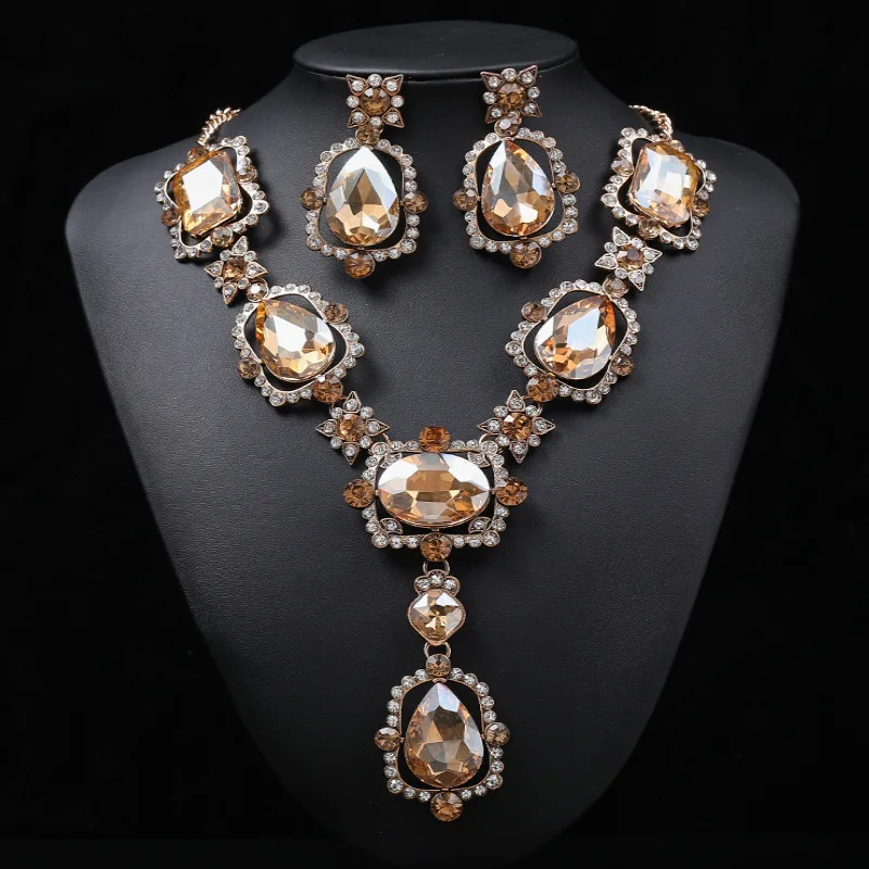 Royal Jewelry Set Wedding Statement Chunky Crystal Drop Earrings and Amethyst Purple Rhinestone Choker Necklace for Women