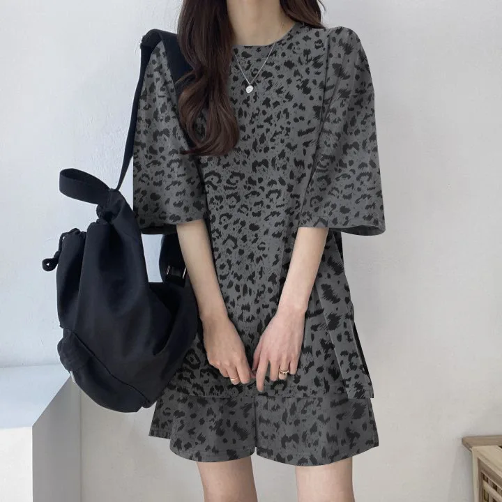 Women T-Shirt Shorts Suit Set Casual Tie Dye Loose Tshirt and Wide Leg Middle Shorts with Pockets Female Soft Summer Shorts Sets