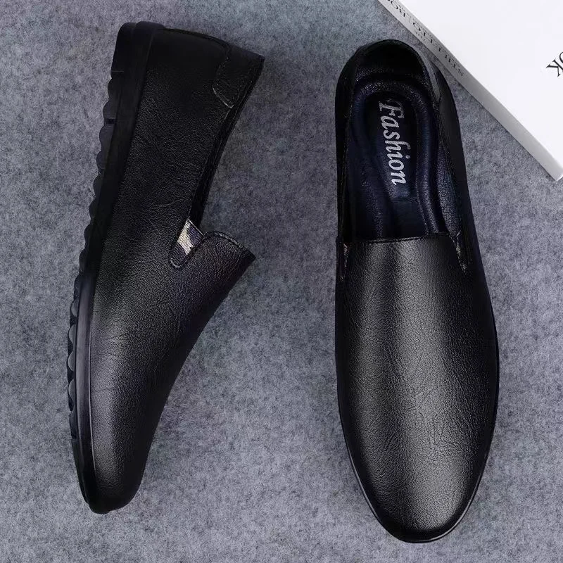 Leather Men Shoes Casual Luxury Brand Soft Italian Mens Loafers Moccasins Breathable Slip on Lazy Driving Shoes Plus Size 37-47