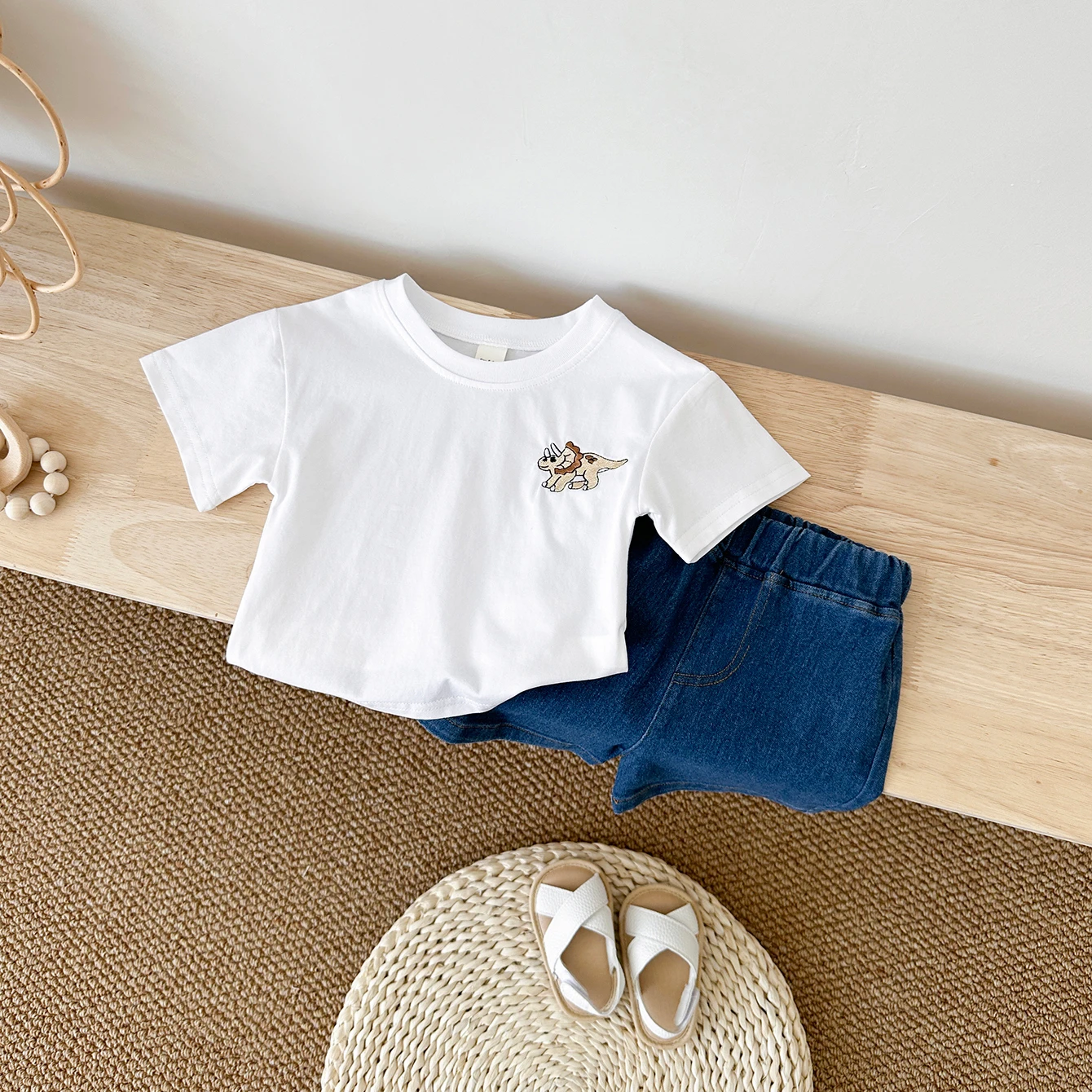 2024 Summer Boys Clothes Boys Girls Outfit Set Casual Leisure Dinosaur Embroidered T-shirt+denim Shorts 2PCS for 0-3Y Childrens