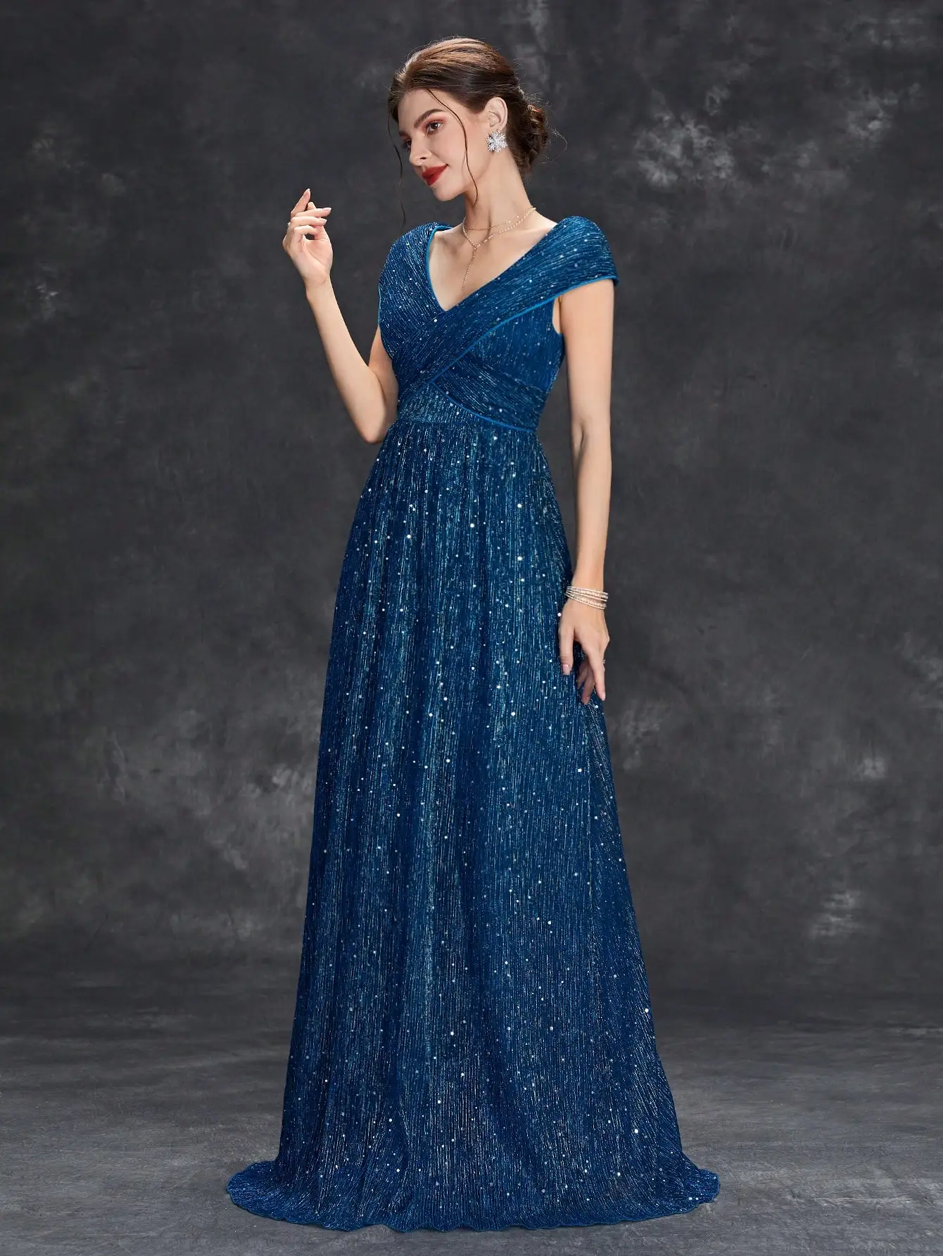 Mgiacy V-neck bag Rotator sleeve punch vertical strip mesh A full skirt Evening gown ball dress Party dress Bridesmaid dress