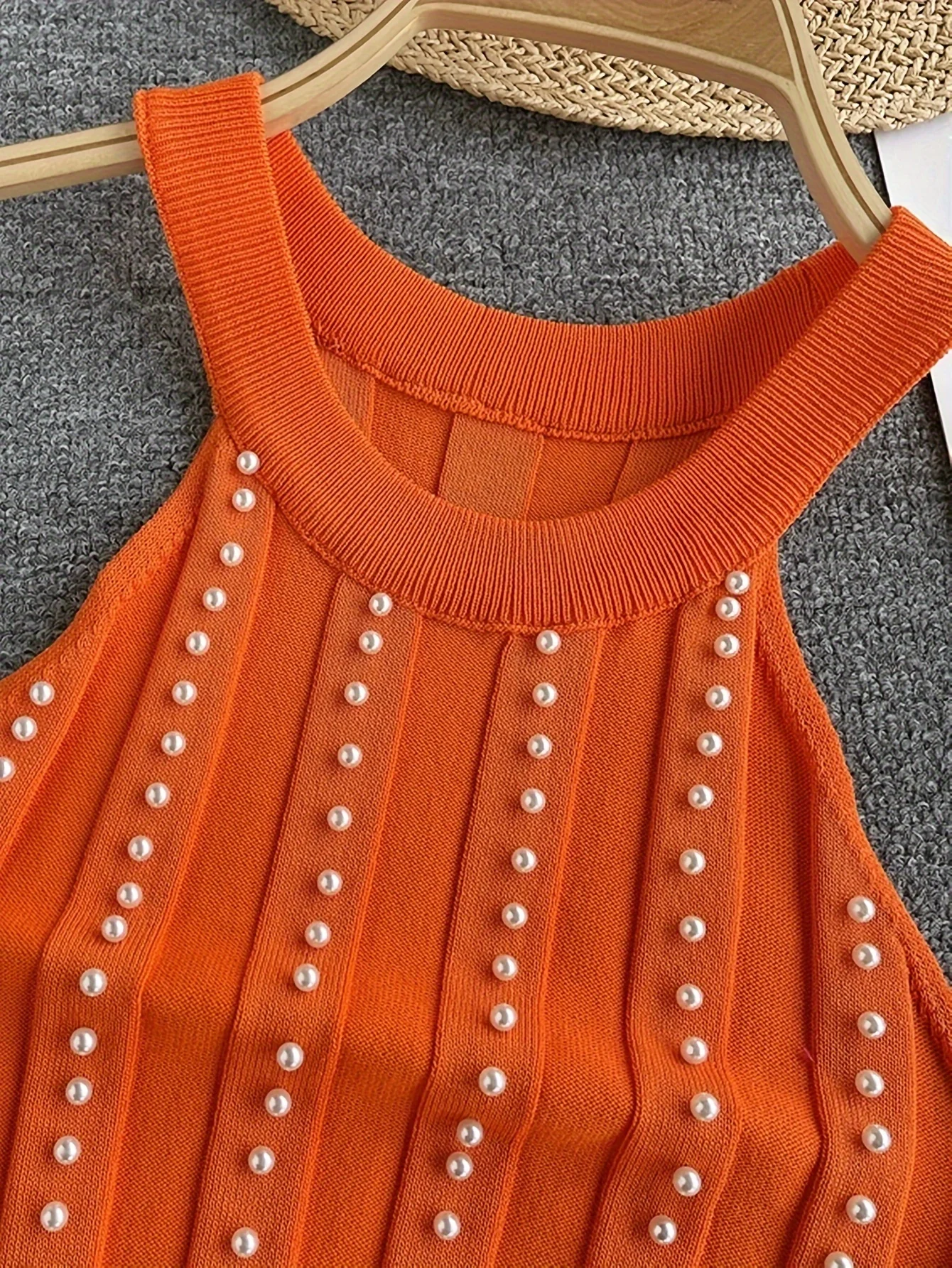 2024 Solid Color Crew Neck Tank Top Vacation Beaded Decor Sleeveless Tank Top For Summer Women's Clothing Crop Top