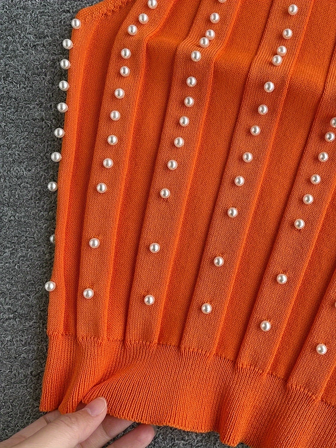 2024 Solid Color Crew Neck Tank Top Vacation Beaded Decor Sleeveless Tank Top For Summer Women's Clothing Crop Top