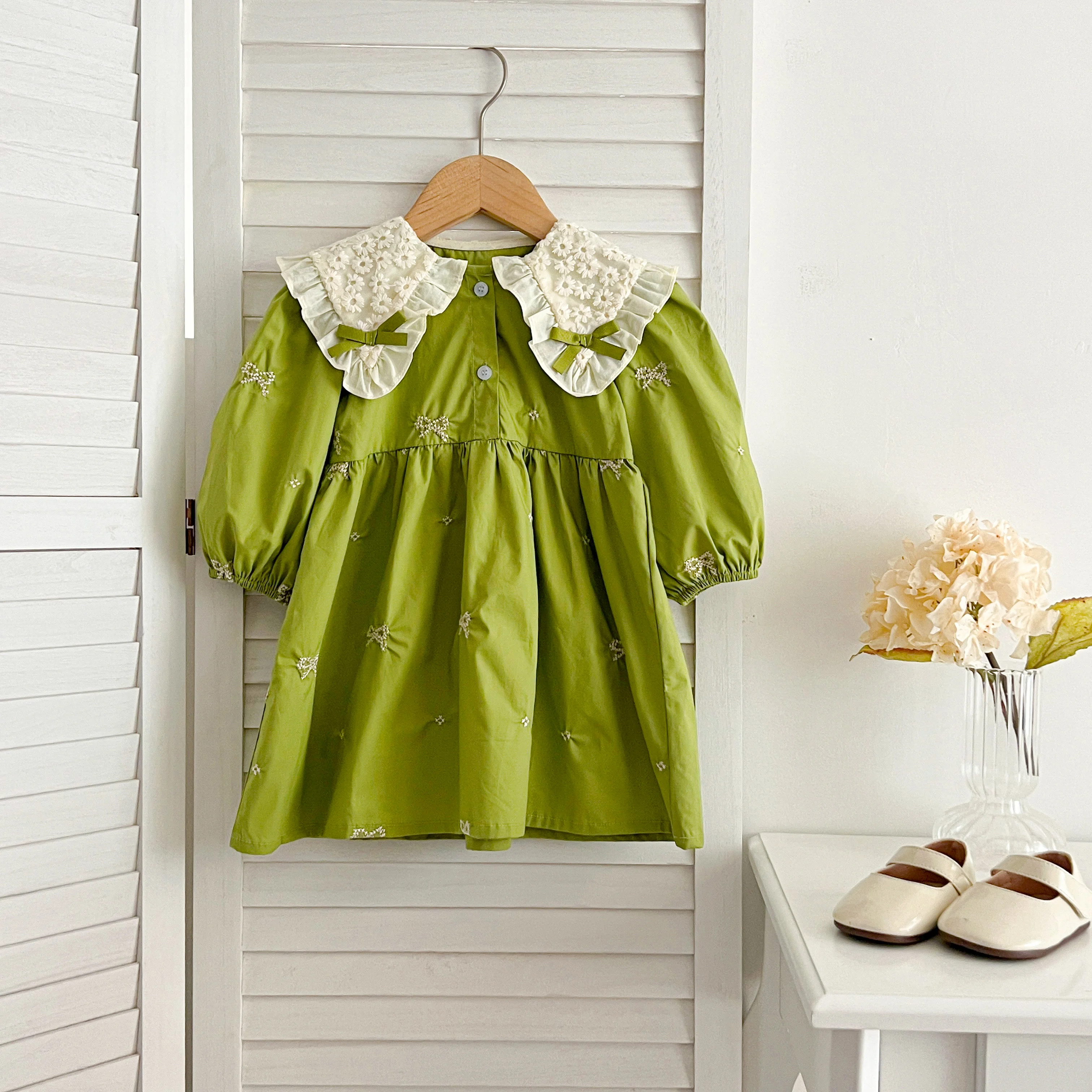 Sisters Clothes Infant Baby Girls Lace Collar Dress Rompers Kids Baby Girls Embroider Bow Princess Dress Family Clothes Rompers