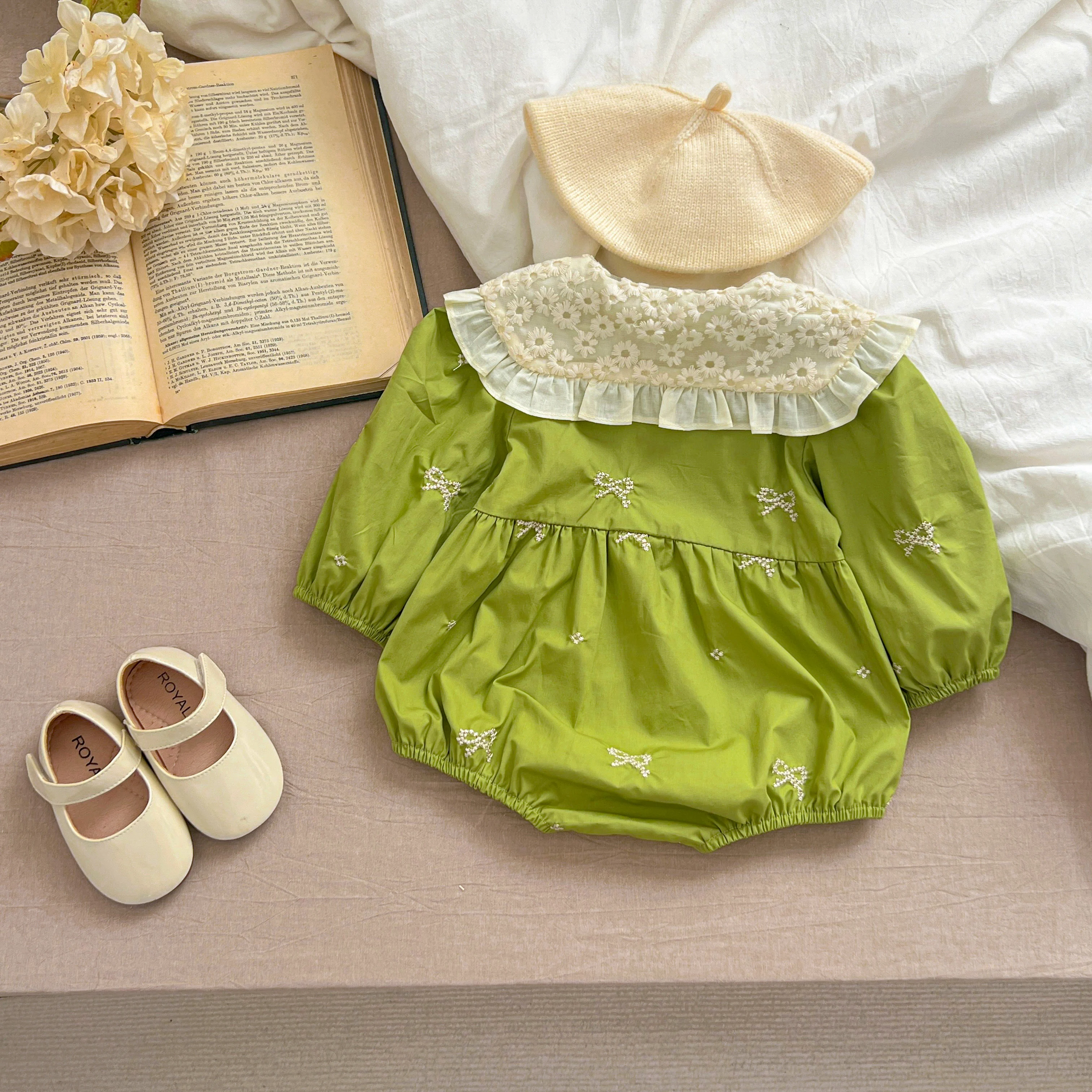 Sisters Clothes Infant Baby Girls Lace Collar Dress Rompers Kids Baby Girls Embroider Bow Princess Dress Family Clothes Rompers