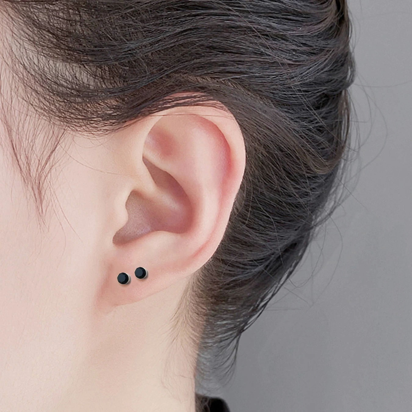 4Pairs 3mm Magnetic Stud Earring Fake Piercing Nose Stud Crystal Earrings Punk Clip Zircon Magnet Stud Non Piercing Jewelry