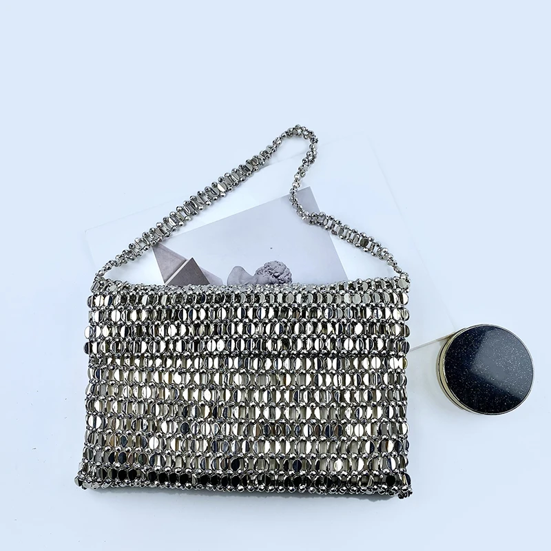 Retro metal sequin silver bag for women's 2024 new bag, hand woven high-end feel handbag, shoulder and underarm bag