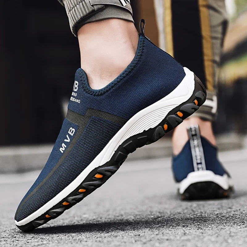 MAEDEF Men Sport Shoes Breathable Outdoor Running Sneakers High Quality Walking Casual Flats Shoes Non-slip Comfortable Men Shoe