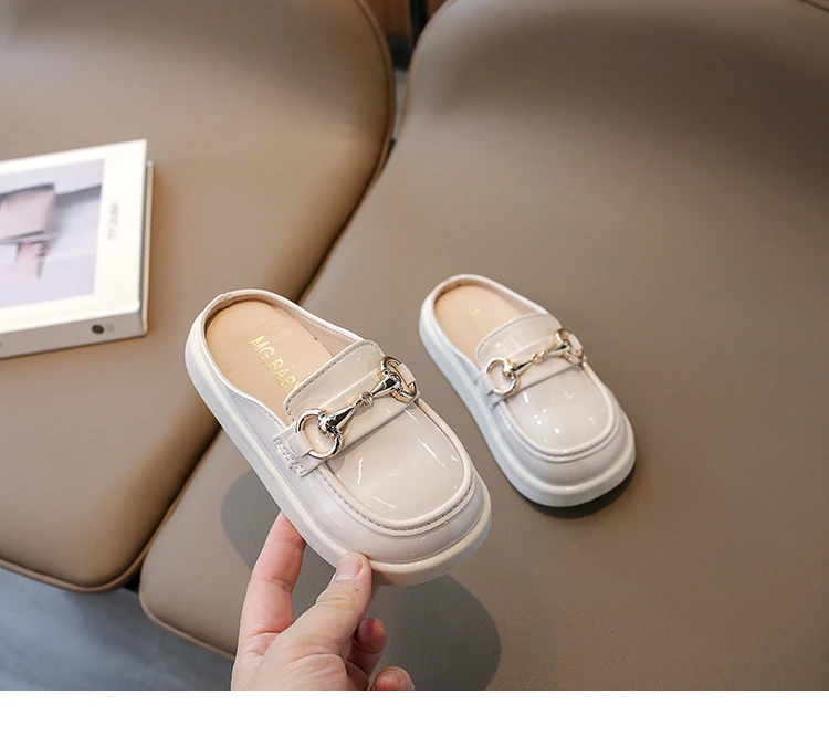 Children's Sandal Slippers Summer New White Soft Boys and Girls Sandals White Fashion Anti-slip Kids Outer Wear Slippers Shoes