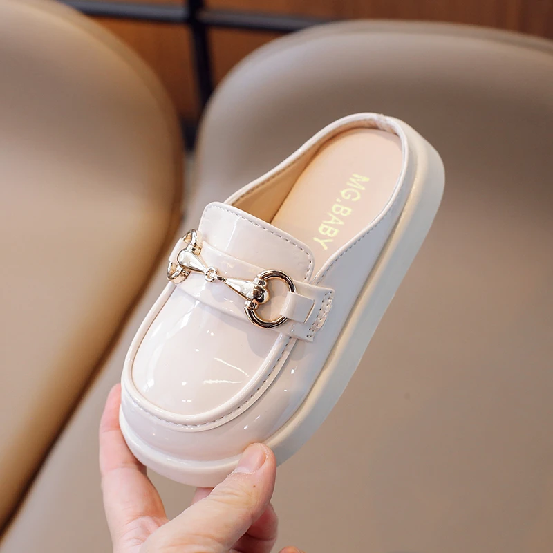 Children's Sandal Slippers Summer New White Soft Boys and Girls Sandals White Fashion Anti-slip Kids Outer Wear Slippers Shoes
