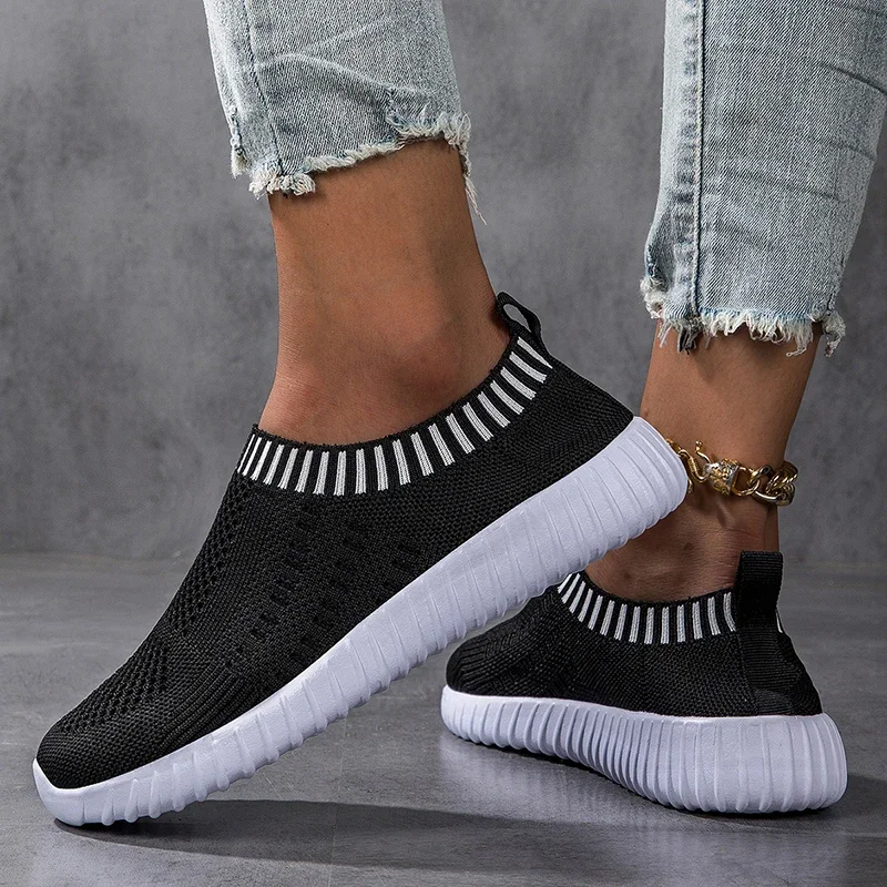 Women Flats Shoes Slip-on Fashion Breathable Walking Mesh Casual Shoes Sneakers Women Gym Vulcanized Tenis Shoes Female Footwear