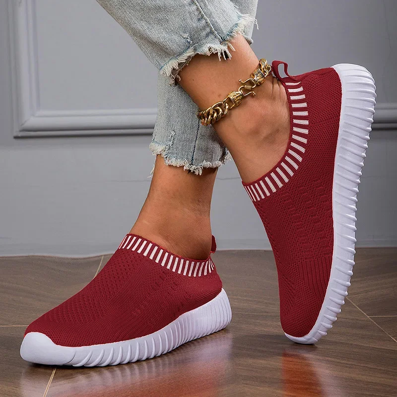 Women Flats Shoes Slip-on Fashion Breathable Walking Mesh Casual Shoes Sneakers Women Gym Vulcanized Tenis Shoes Female Footwear