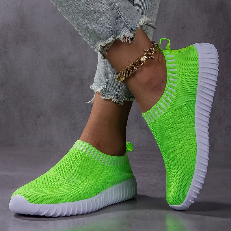 Women Flats Shoes Slip-on Fashion Breathable Walking Mesh Casual Shoes Sneakers Women Gym Vulcanized Tenis Shoes Female Footwear