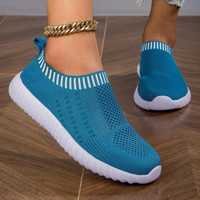 Women Flats Shoes Slip-on Fashion Breathable Walking Mesh Casual Shoes Sneakers Women Gym Vulcanized Tenis Shoes Female Footwear