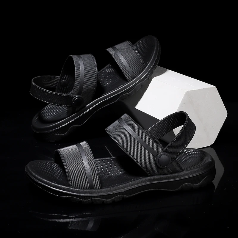 Men Sandals Non-slip Summer High Quality Outdoor Beach Slippers Casual Shoes Cheap Men's shoes Water Shoes