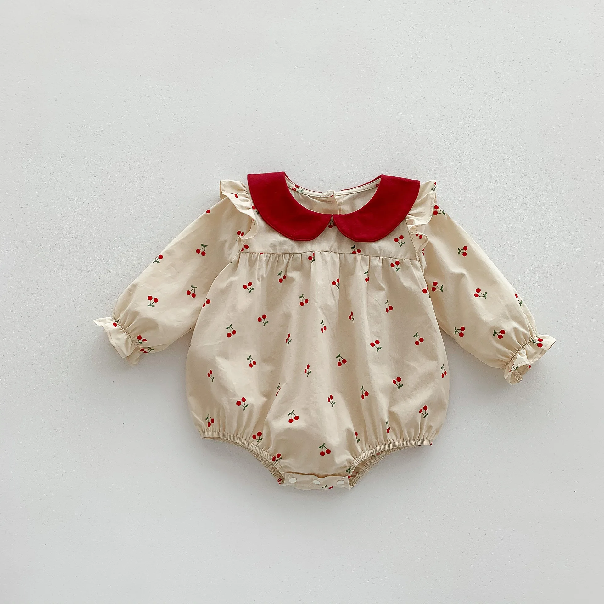 2026 Autumn Cherry Printed Girls Bodysuit Sweet Peter Pan Collar Long Sleeves Princess Romper Daily Wear Toddler Clothing